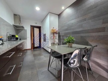 Apartamento T3 para Venda em Azurem