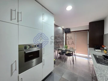 Apartamento T3 para Venda em Azurem