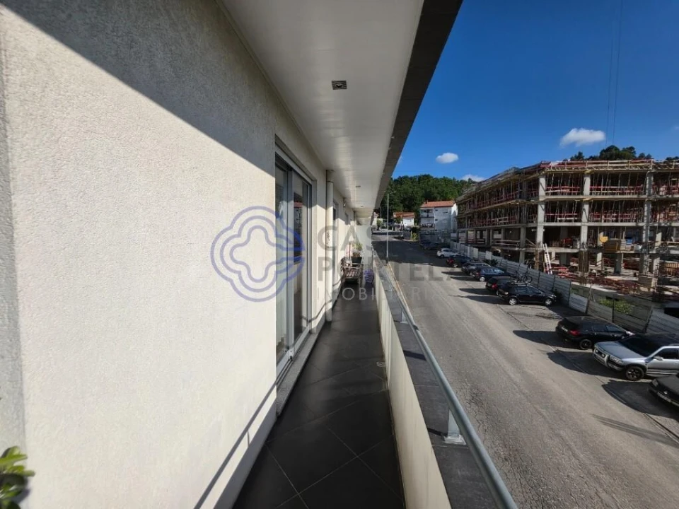 Apartamento T3 para Venda em Azurem Foto 33