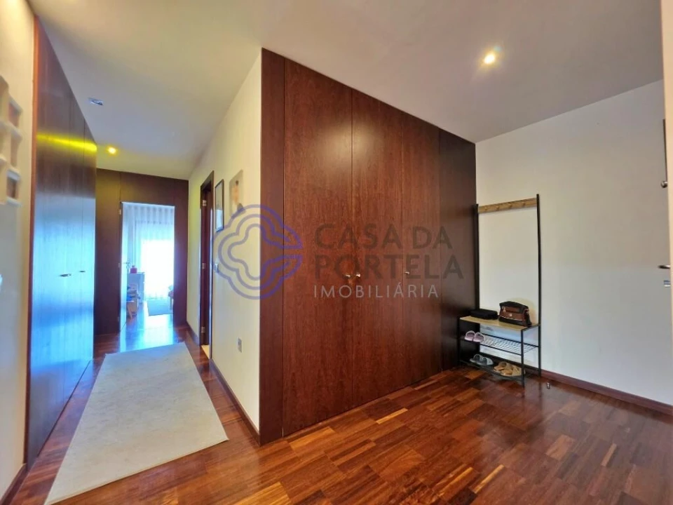 Apartamento T3 para Venda em Azurem Foto 5