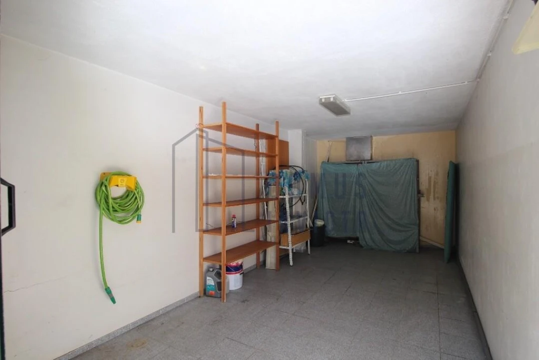 Apartamento T3 para Arrendamento em Lordelo do Ouro e Massarelos Foto 25