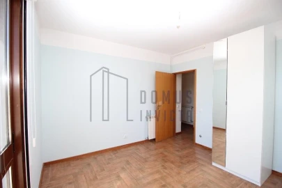 Apartamento T3 para Arrendamento em Lordelo do Ouro e Massarelos