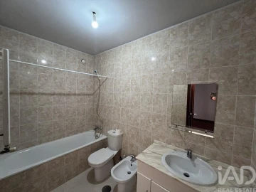 Apartamento T2 para Arrendamento em Paranhos