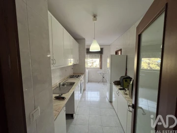 Apartamento T2 para Arrendamento em Paranhos