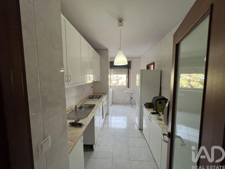Apartamento T2 para Arrendamento em Paranhos Foto 8