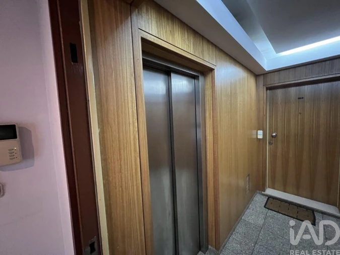 Apartamento T2 para Arrendamento em Paranhos Foto 4
