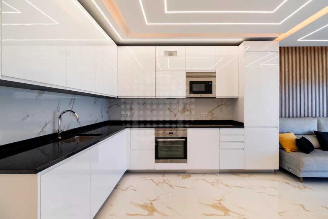Apartamento T3 para Venda em Quarteira Foto 12