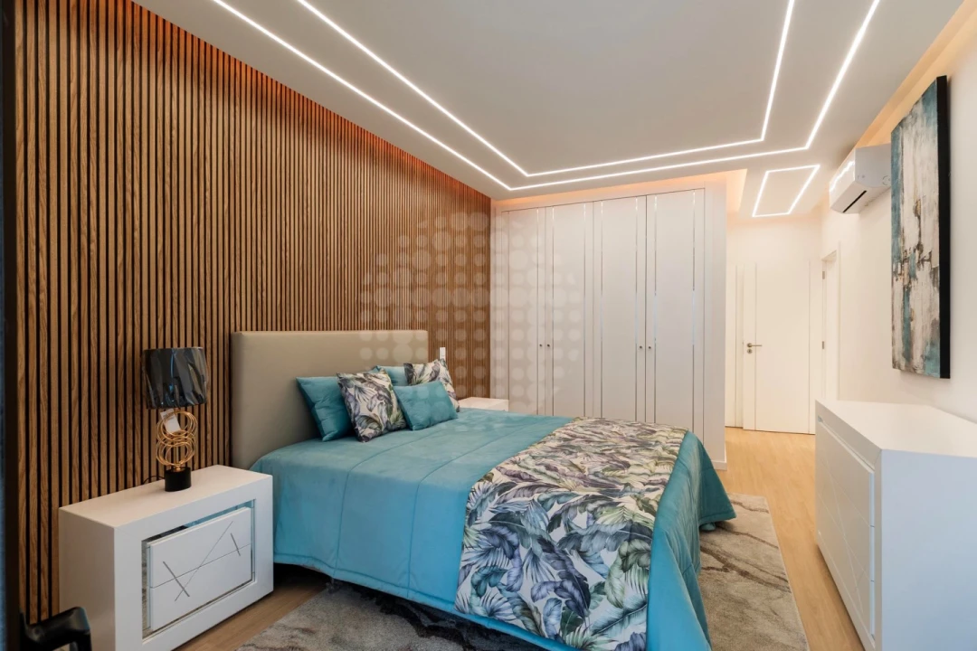 Apartamento T3 para Venda em Quarteira Foto 30