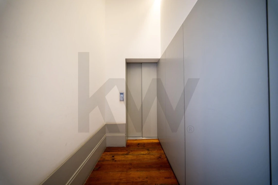 Apartamento T1 para Venda em Cedofeita, Santo Ildefonso, Sé, Miragaia, São Nicolau e Vitória Foto 4