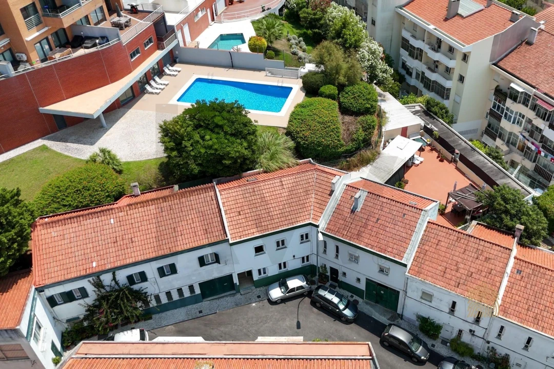 Prédio para Venda em Algés, Linda-A-Velha e Cruz Quebrada-Dafundo Foto 3