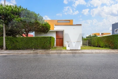 Moradia T3 para Venda em Vau