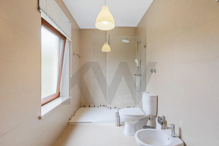 Moradia T3 para Venda em Vau Foto 13