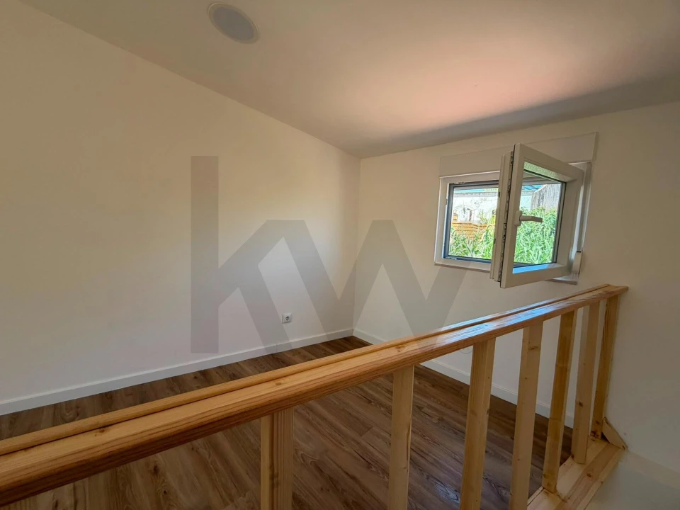 Apartamento T1 para Arrendamento em Marvila Foto 12