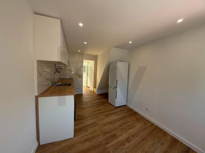 Apartamento T1 para Arrendamento em Marvila Foto 10