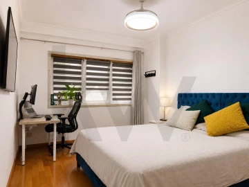 Apartamento T3 para Venda em Carnaxide e Queijas