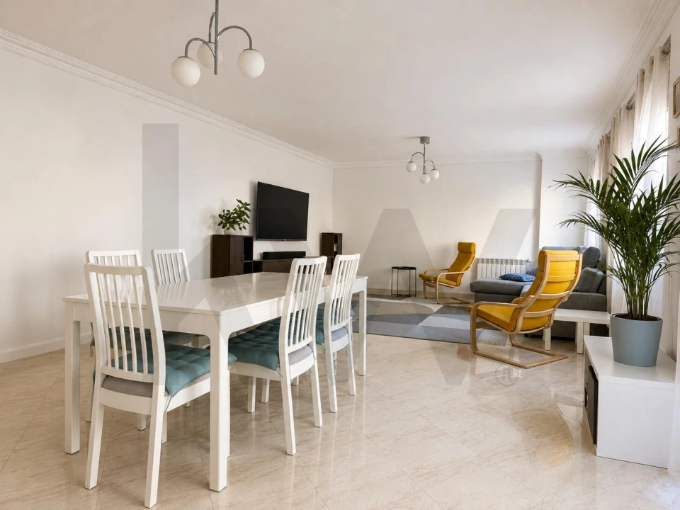 Apartamento T3 para Venda em Carnaxide e Queijas Foto 28