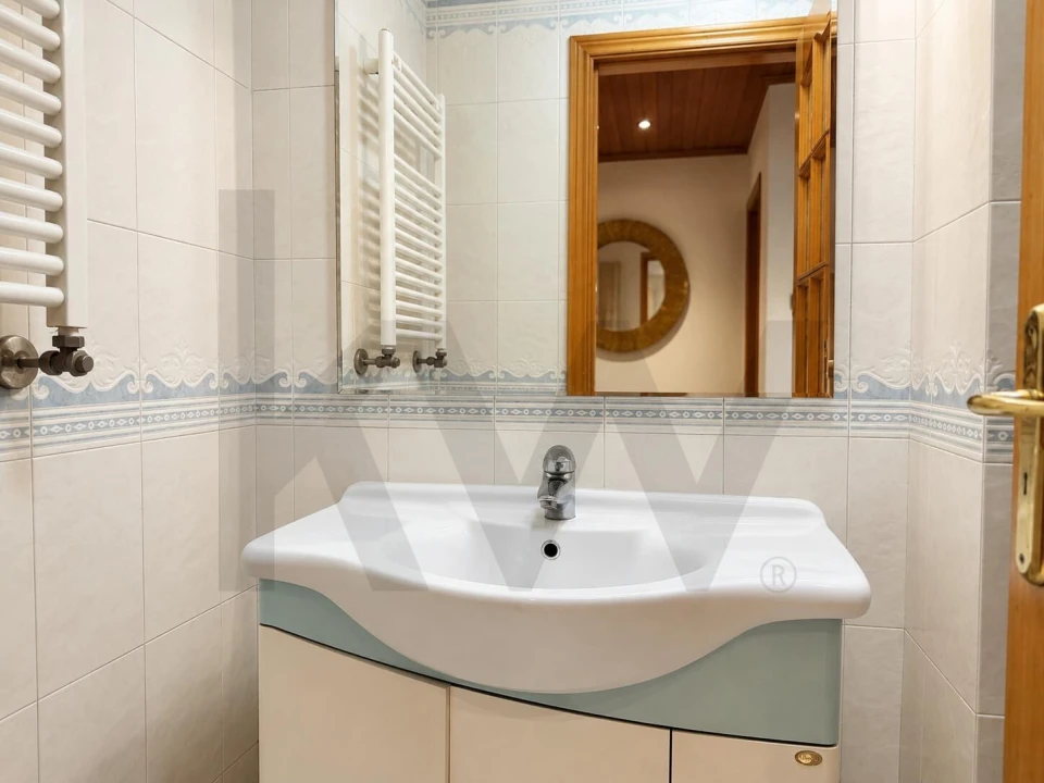 Apartamento T3 para Venda em Carnaxide e Queijas Foto 14