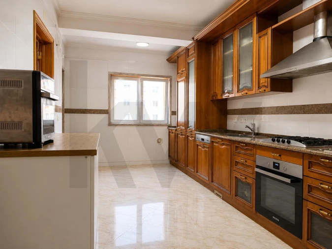 Apartamento T3 para Venda em Carnaxide e Queijas Foto 8
