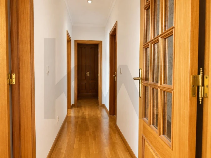Apartamento T3 para Venda em Carnaxide e Queijas Foto 15