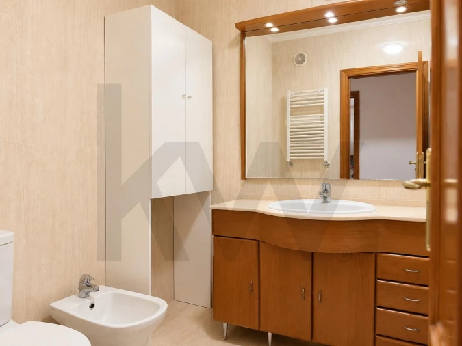 Apartamento T3 para Venda em Carnaxide e Queijas Foto 27