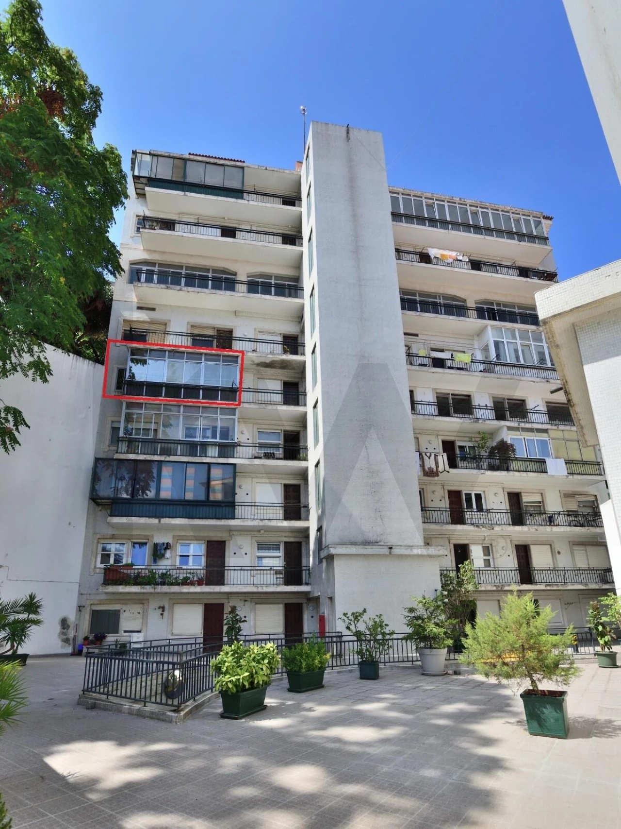 Apartamento T3 para Venda em Santo António Foto 31