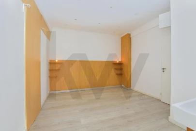 Apartamento T3 para Venda em Santo António