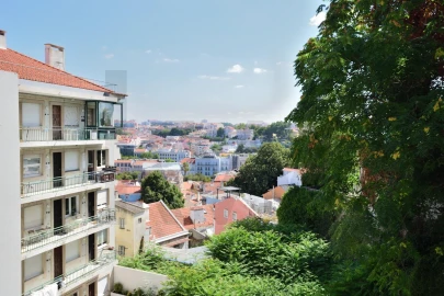 Apartamento T3 para Venda em Santo António