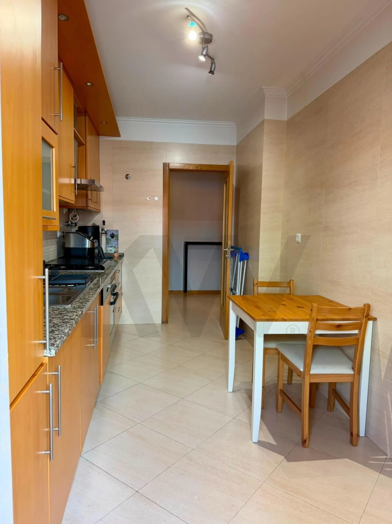 Apartamento T1 para Arrendamento em Camarate, Unhos e Apelação Foto 13