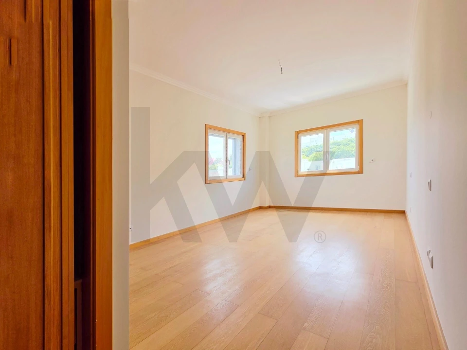 Apartamento T3 para Arrendamento em Oeiras e São Julião da Barra, Paço de Arcos e Caxias Foto 32