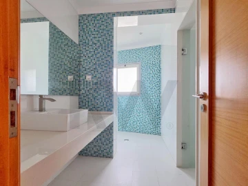 Apartamento T3 para Arrendamento em Oeiras e São Julião da Barra, Paço de Arcos e Caxias
