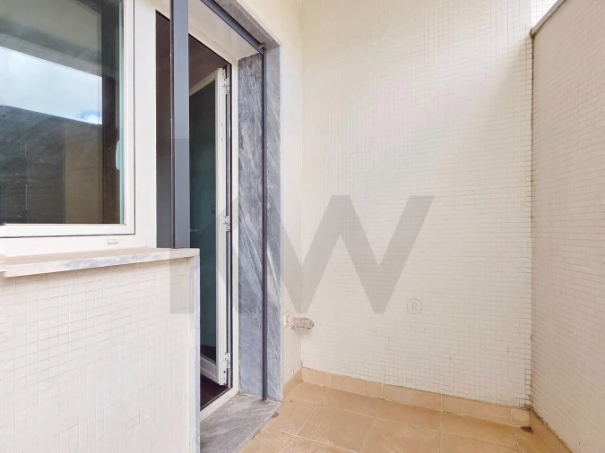 Apartamento T3 para Arrendamento em Oeiras e São Julião da Barra, Paço de Arcos e Caxias Foto 6