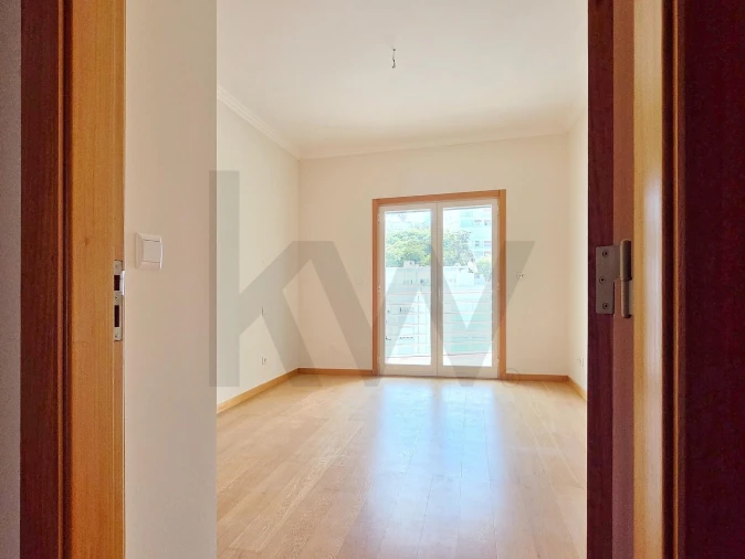 Apartamento T3 para Arrendamento em Oeiras e São Julião da Barra, Paço de Arcos e Caxias Foto 20