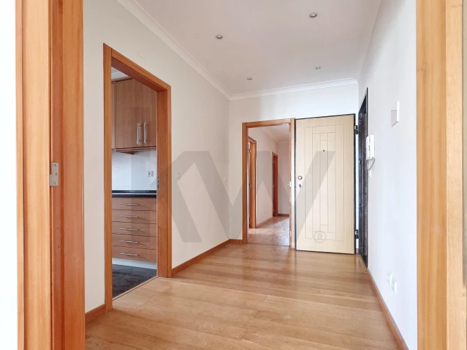 Apartamento T3 para Arrendamento em Oeiras e São Julião da Barra, Paço de Arcos e Caxias Foto 8