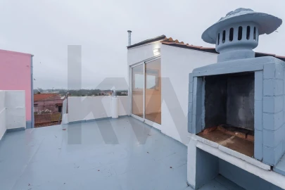 Moradia T3 para Venda em Caparica e Trafaria