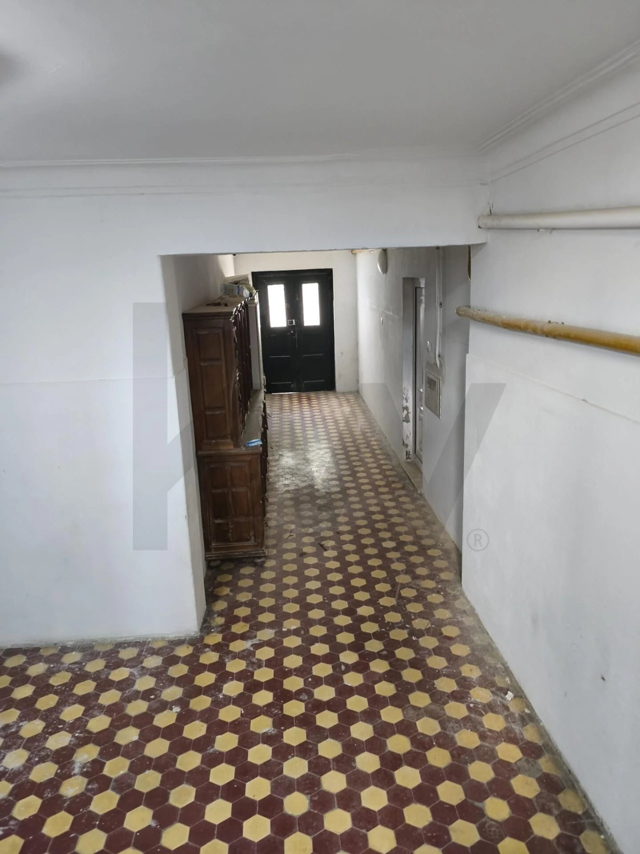 Armazém para Arrendamento em Campolide Foto 8