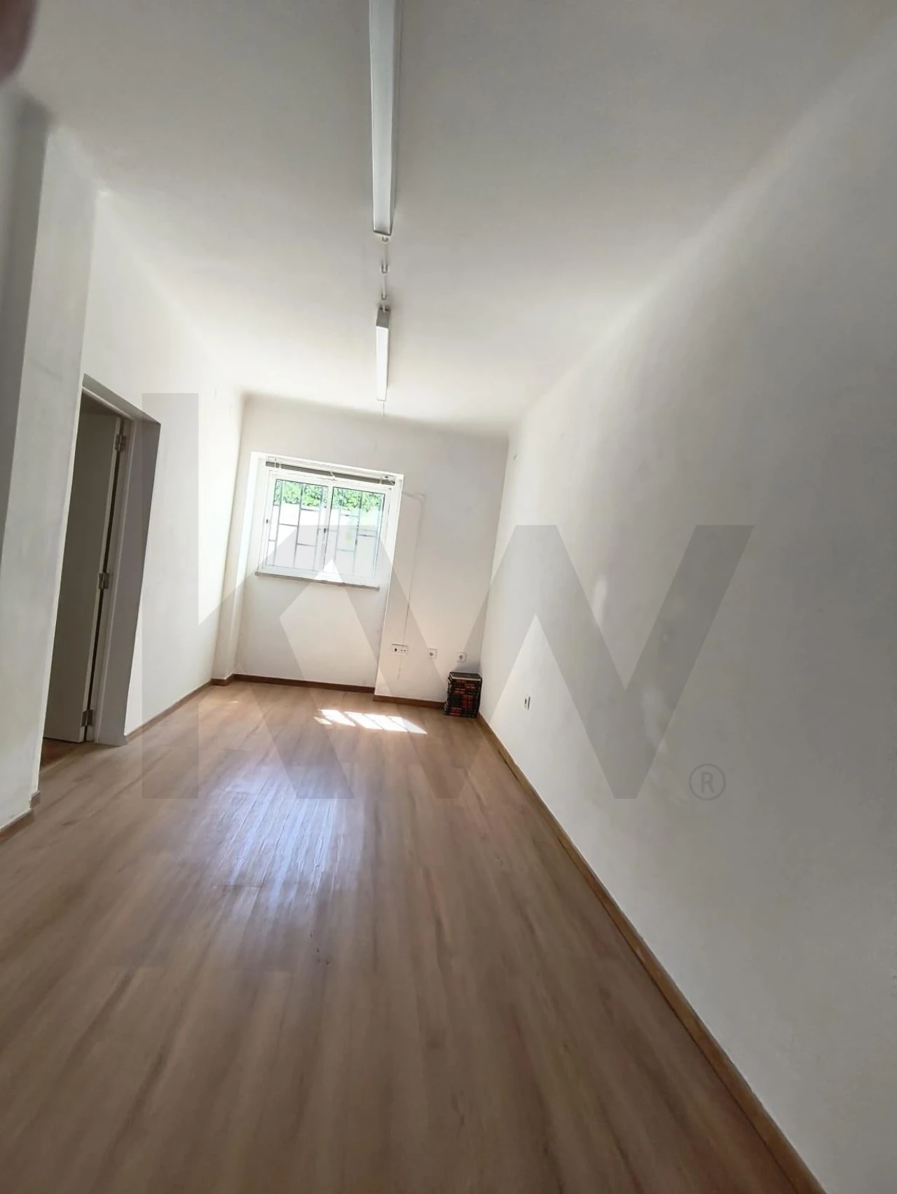 Armazém para Arrendamento em Campolide Foto 17