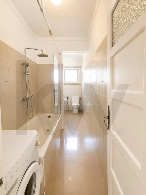Apartamento T3 para Arrendamento em Areeiro