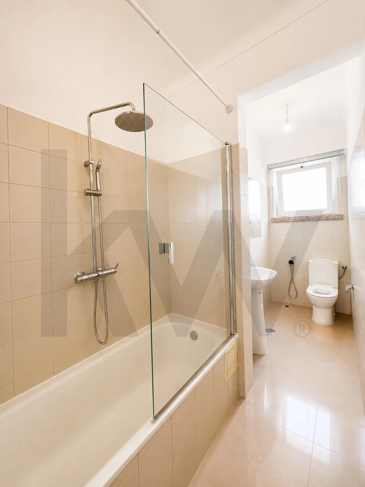 Apartamento T3 para Arrendamento em Areeiro Foto 18