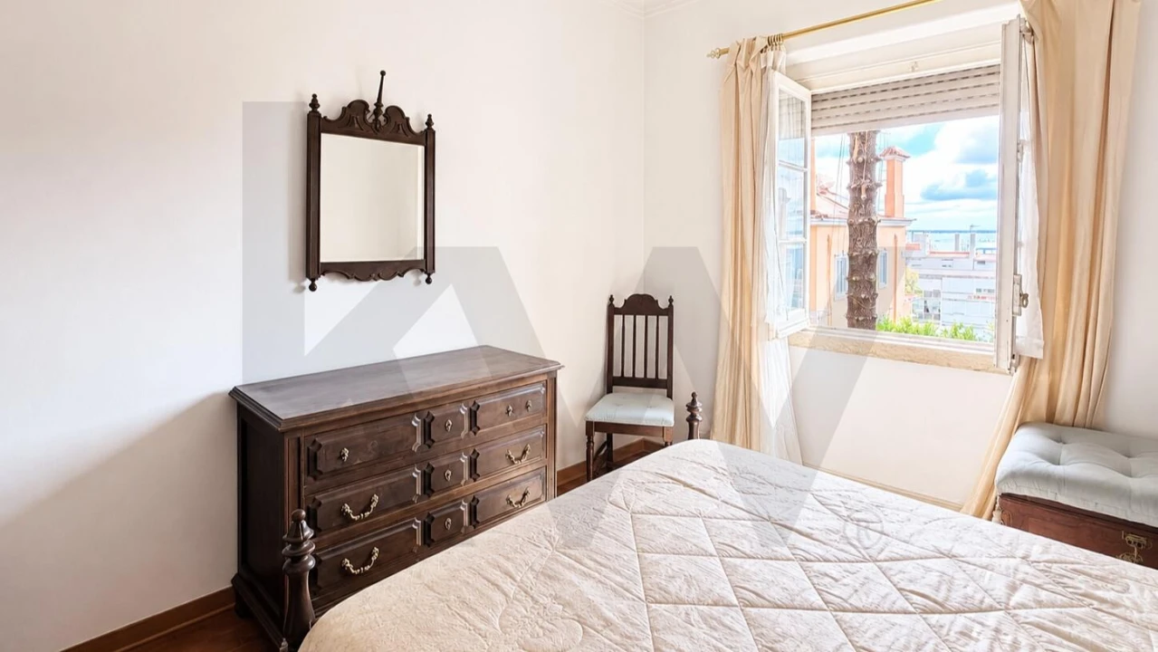 Apartamento T2 para Venda em Penha de França Foto 4