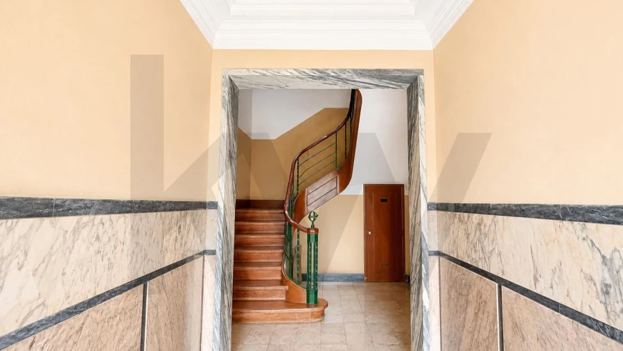 Apartamento T2 para Venda em Penha de França Foto 23