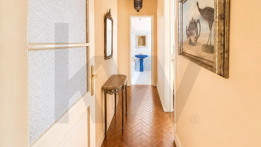 Apartamento T2 para Venda em Penha de França Foto 10