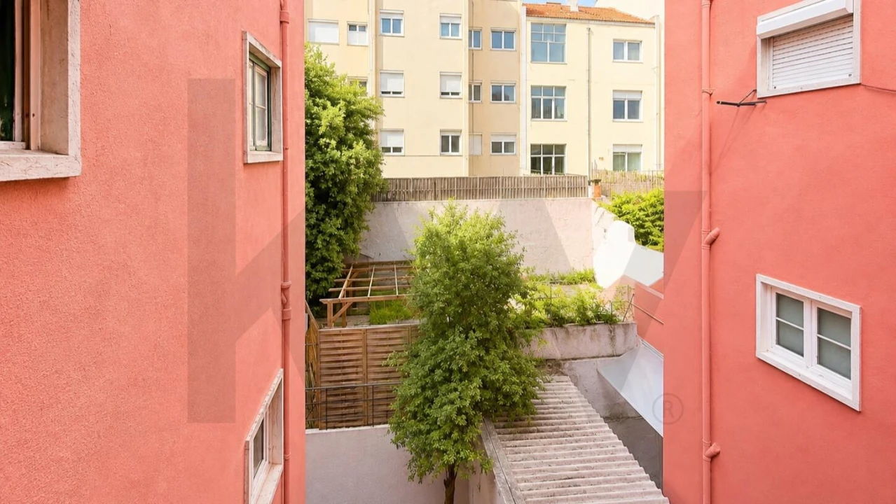 Apartamento T2 para Venda em Penha de França Foto 12
