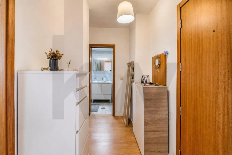 Apartamento T1 para Venda em Rio Tinto Foto 4