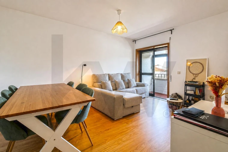 Apartamento T1 para Venda em Rio Tinto Foto 7