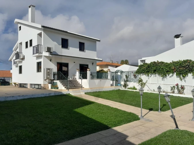 Moradia T7 para Venda em Cascais e Estoril Foto 15