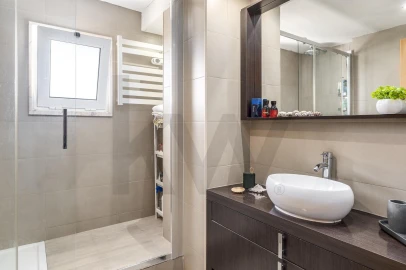 Apartamento T3 para Venda em Corroios