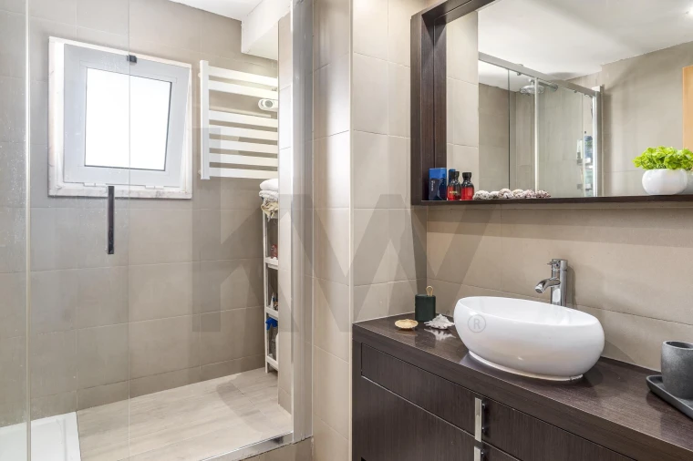 Apartamento T3 para Venda em Corroios Foto 26