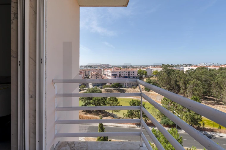 Apartamento T3 para Venda em Corroios Foto 29