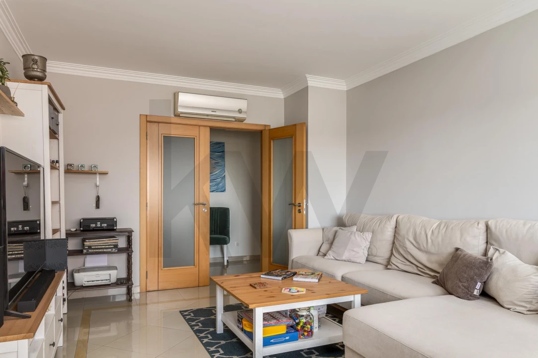 Apartamento T3 para Venda em Corroios Foto 11