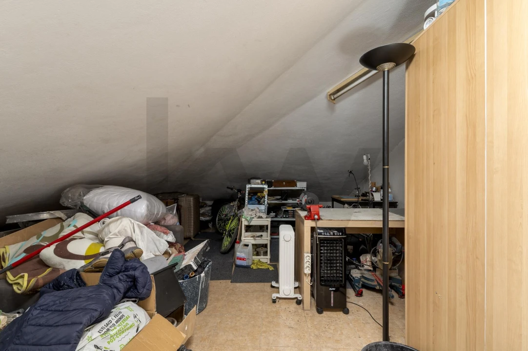 Apartamento T3 para Venda em Corroios Foto 32